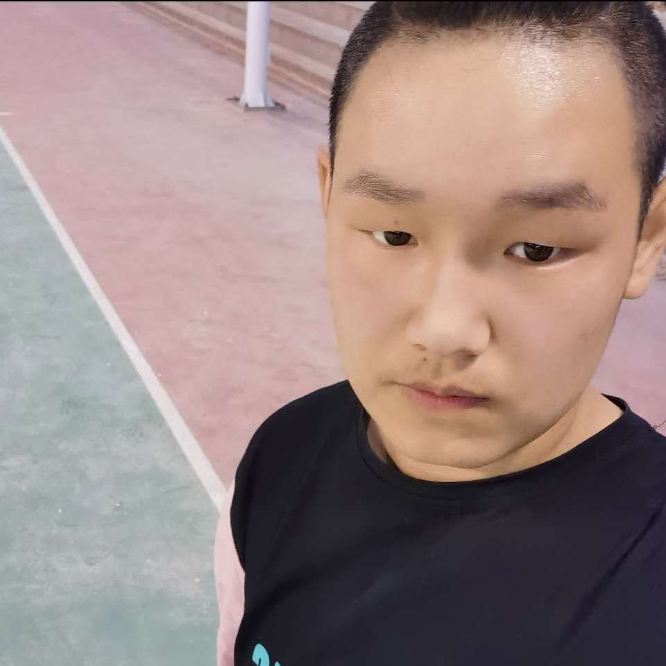 心锁泪了勤劳的照片