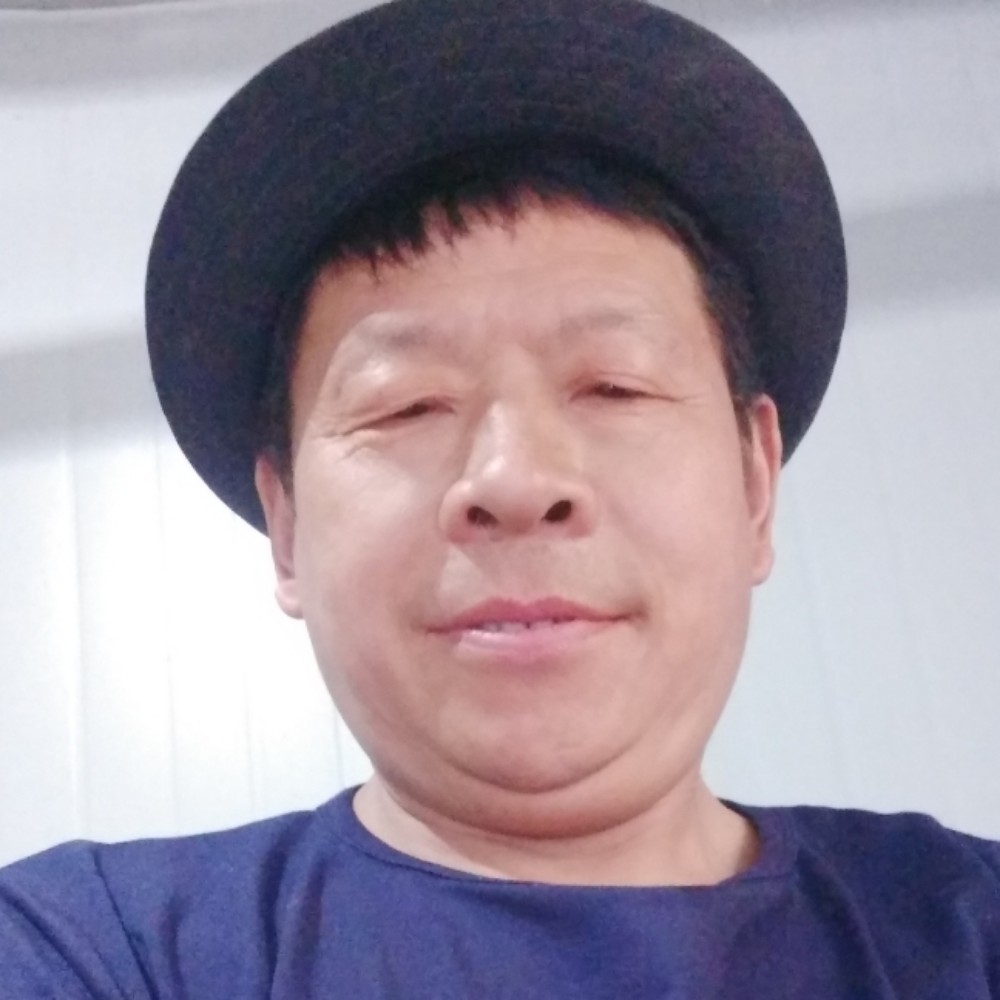 默默等于小天鹅的照片