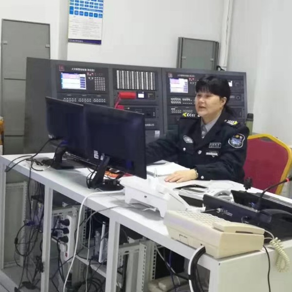 灿烂的笑容只因你的照片