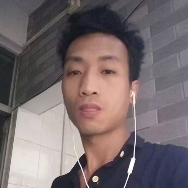 等待那个她出现2的照片