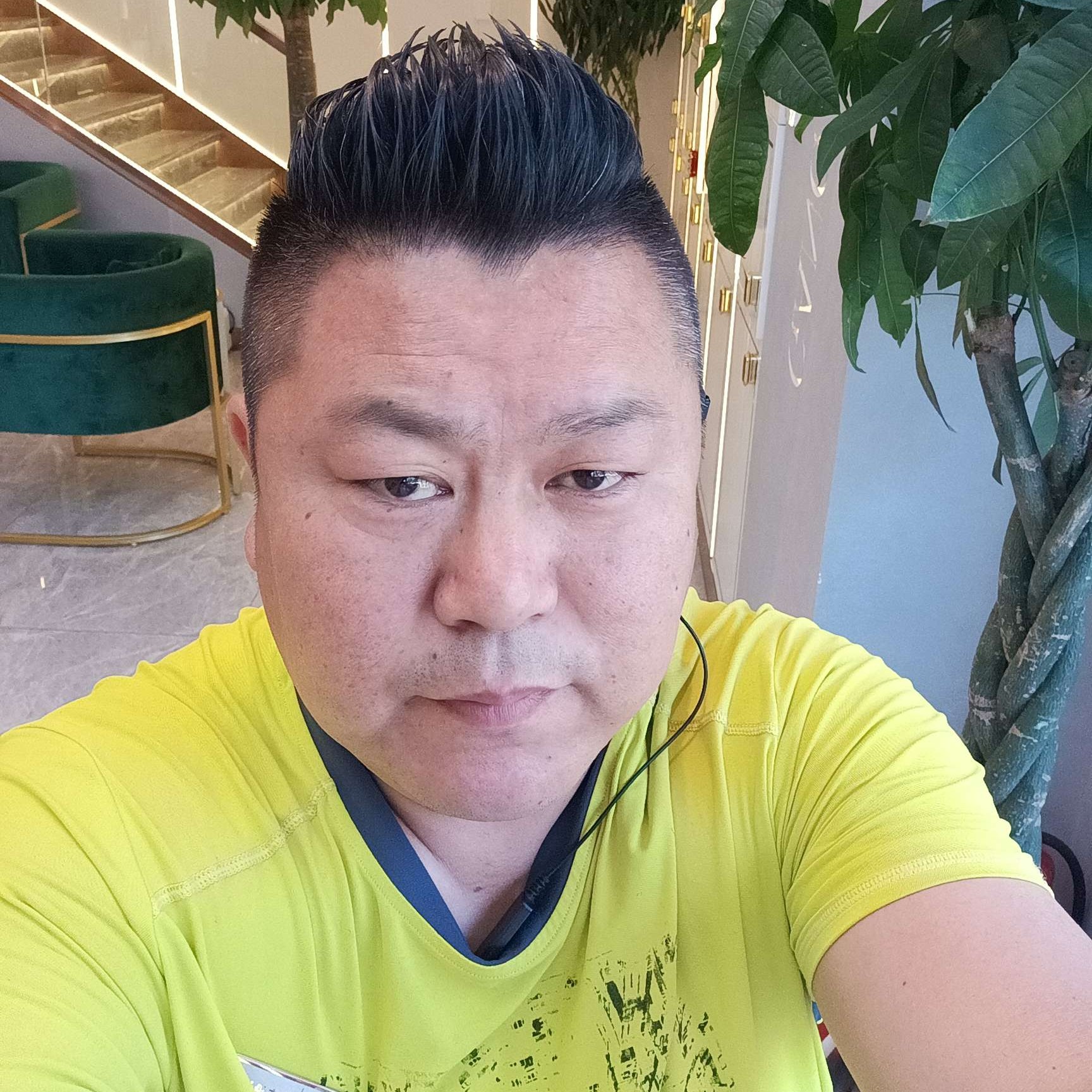 阮明忠的照片