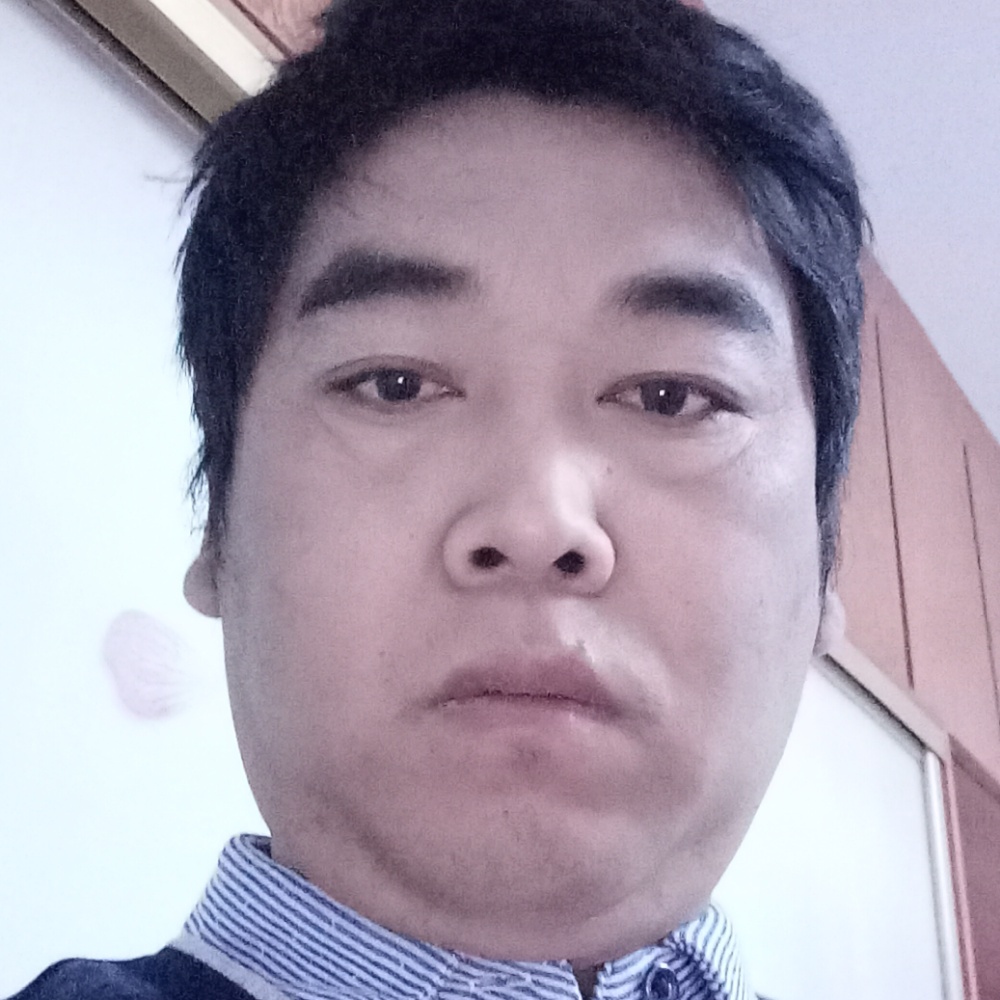 找个人过年的照片