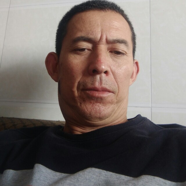 眼睛大的小馒头的照片