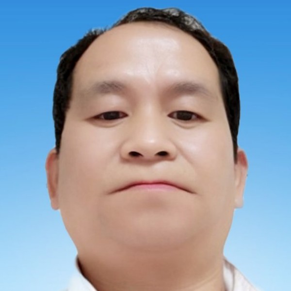 悦耳改变草丛的照片