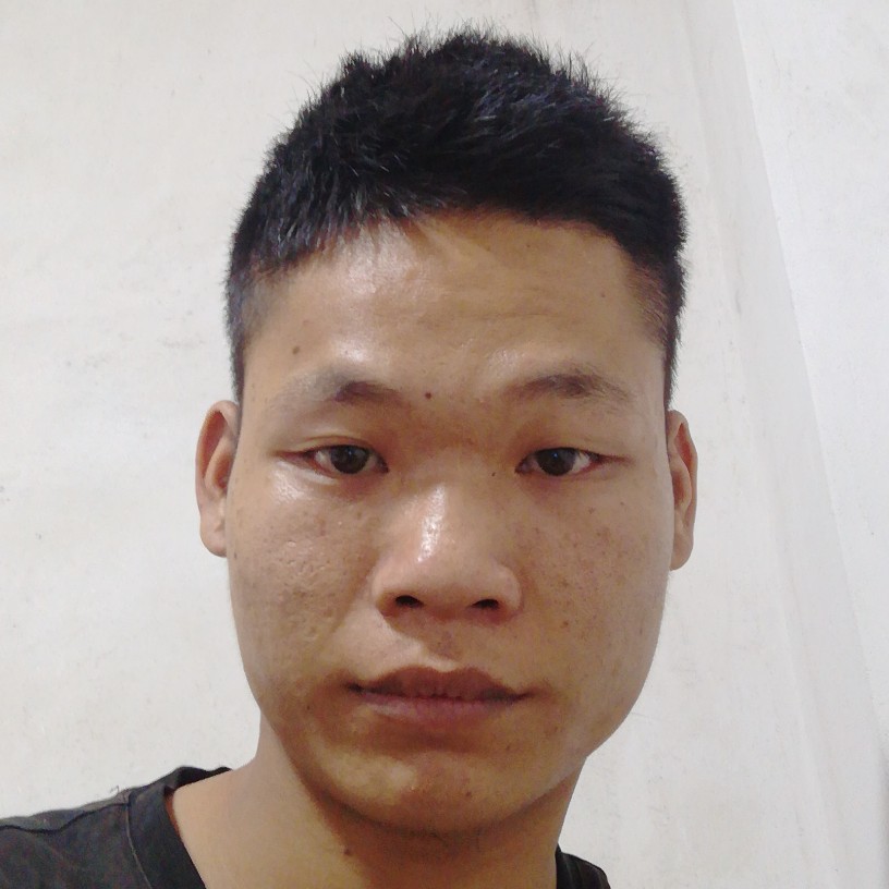 悦耳泪了初妆的照片