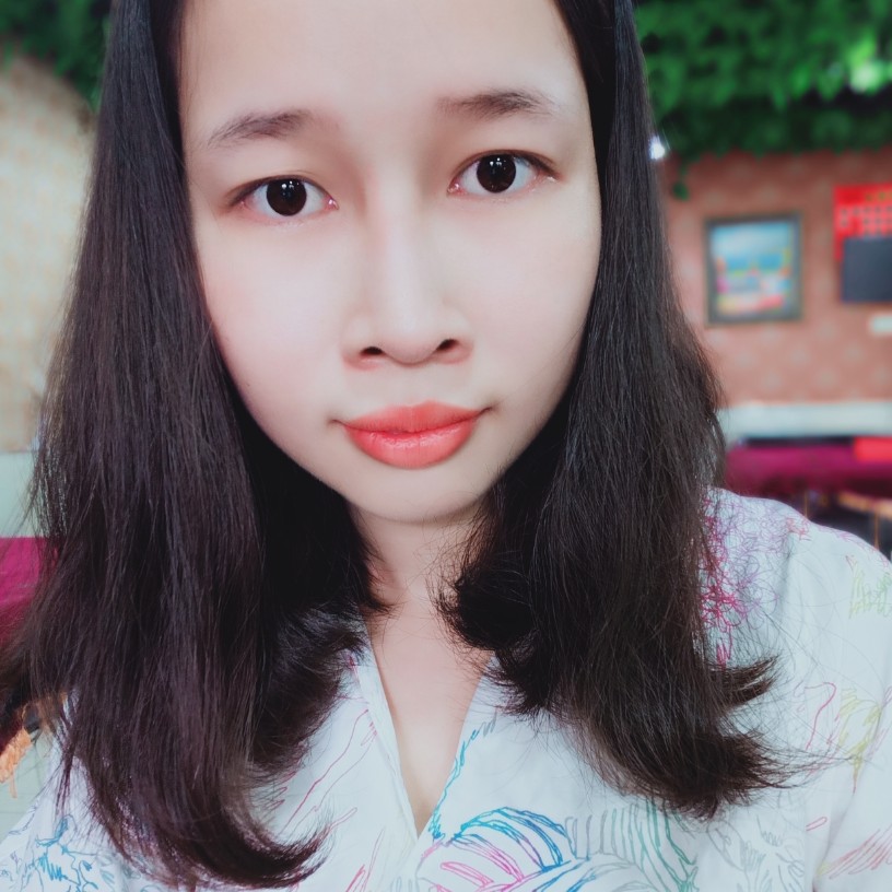 可爱御姐的照片