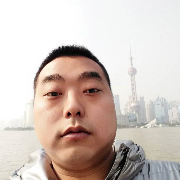 皮卡丘玲的照片