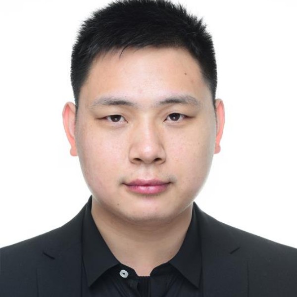 万余波的照片