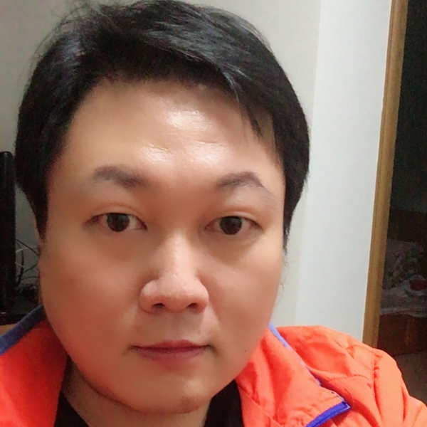 邹东徽的照片