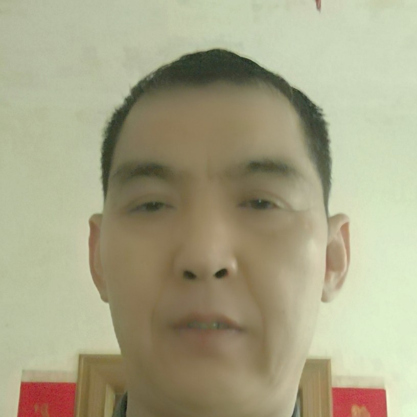 邓国廷的照片