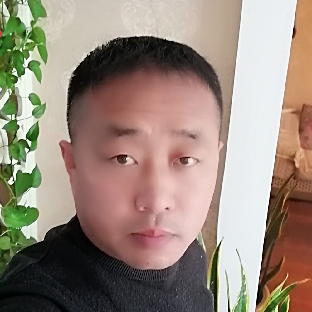 坤爸的照片