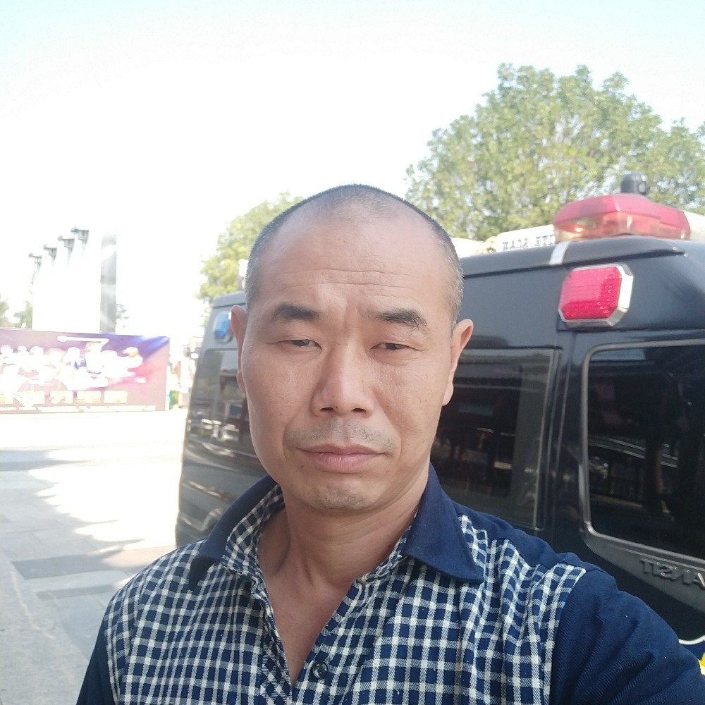 平凡人生失意人的照片