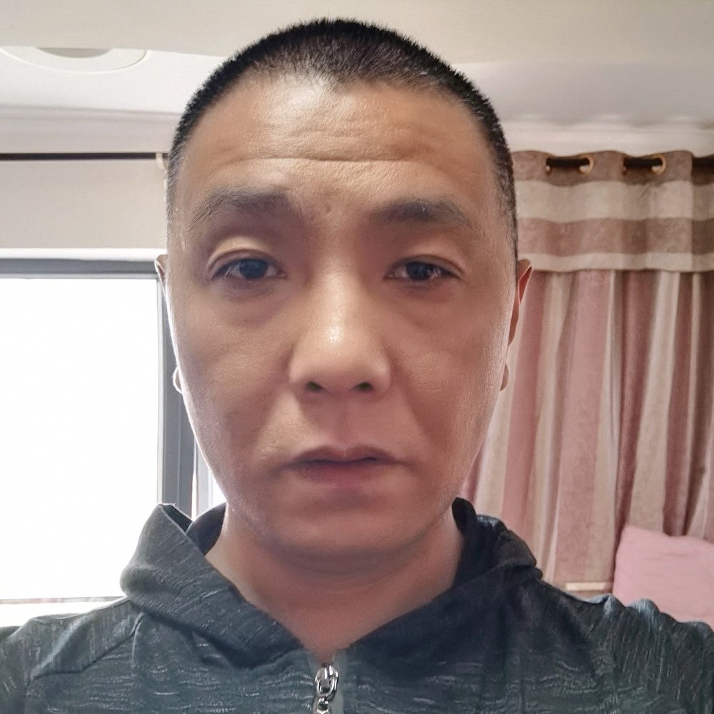 寂冷遇見河马的照片