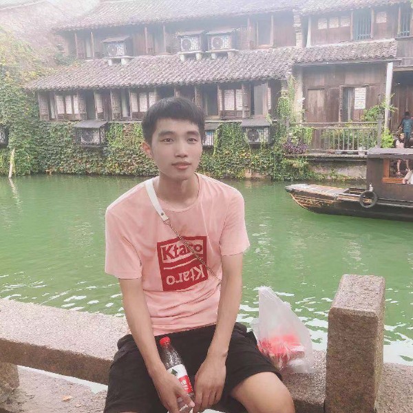 淡然小甜瓜子的照片