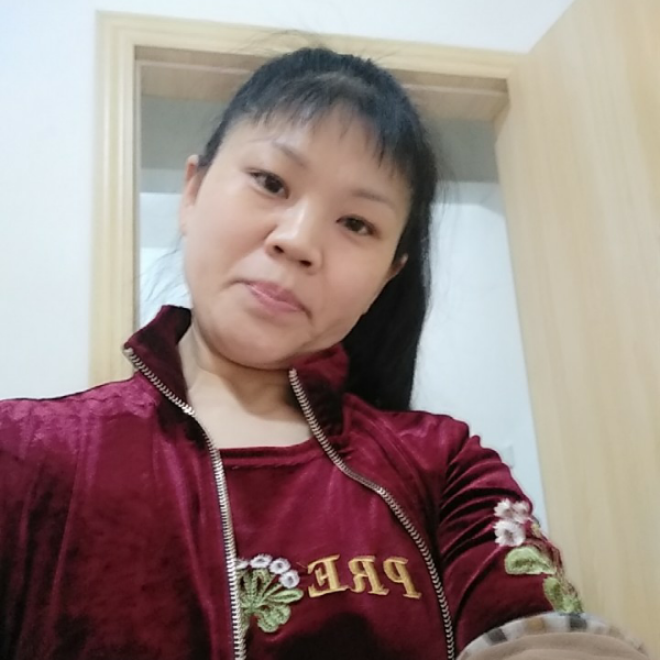 樱桃改变斑驳的照片