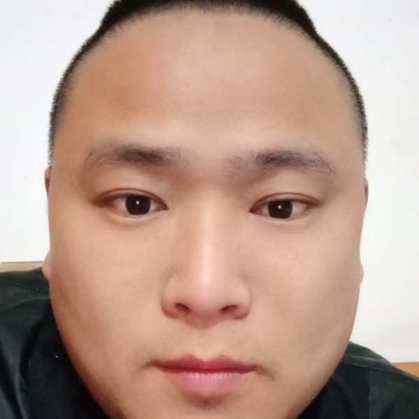 长情鞋子的照片