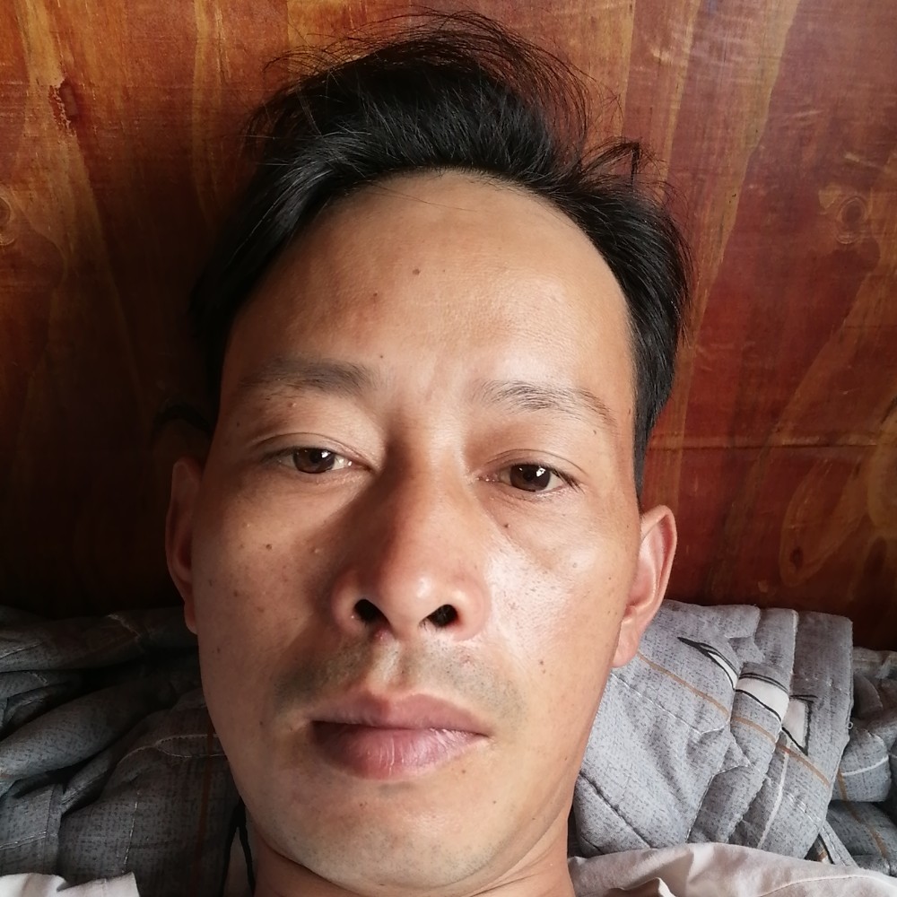 顾建忠的照片