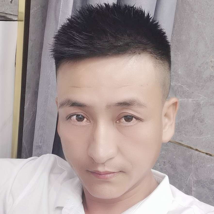 杨虎成的照片