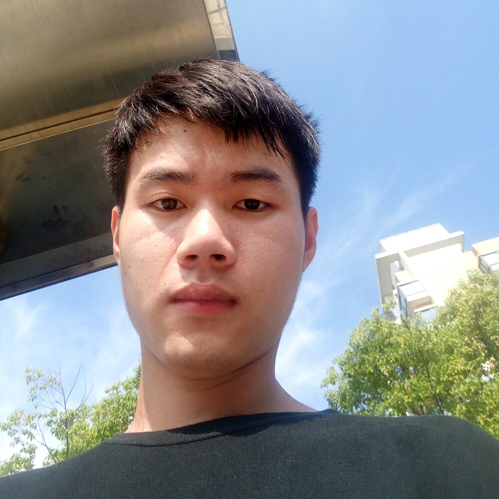 泠怜的照片
