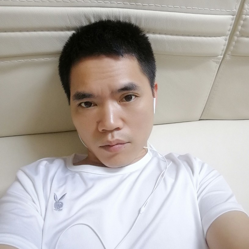 欢呼果汁的照片