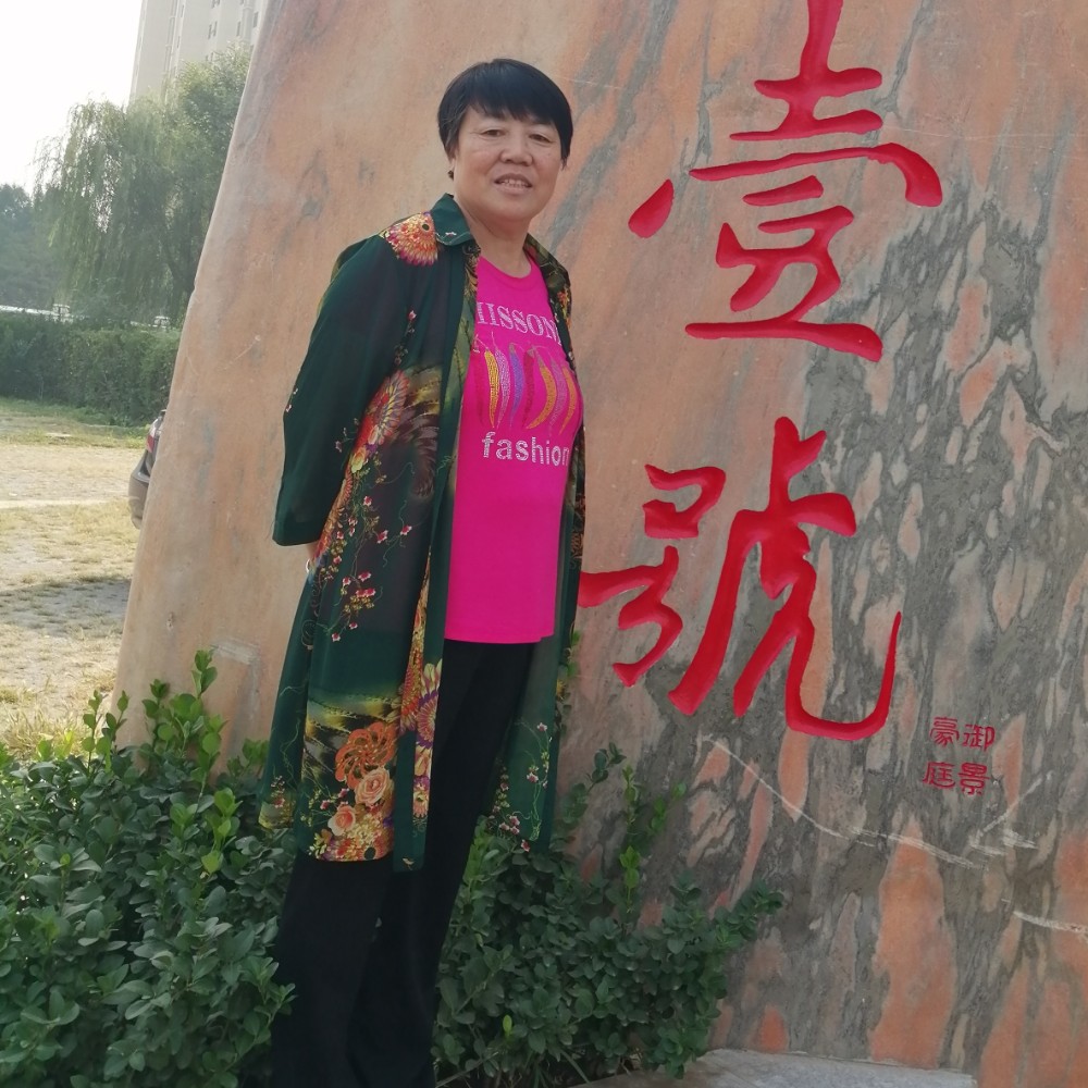 小蚂蚁多么单纯的照片