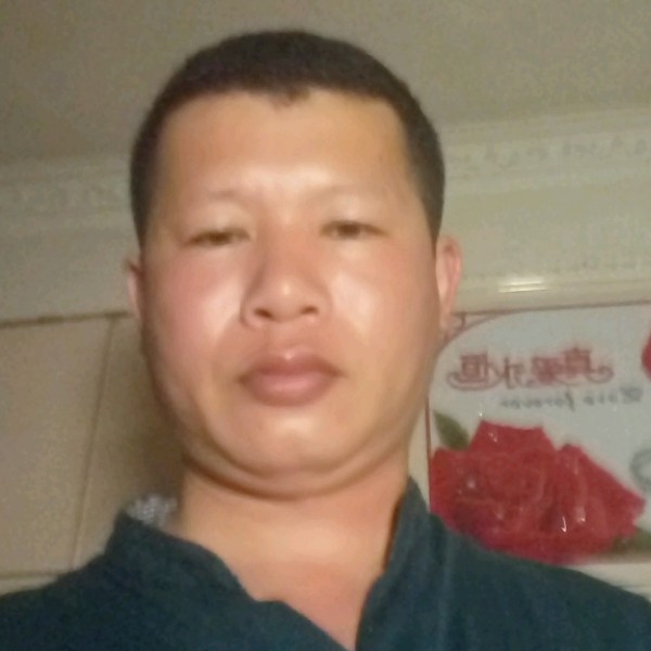 玉天龙的照片