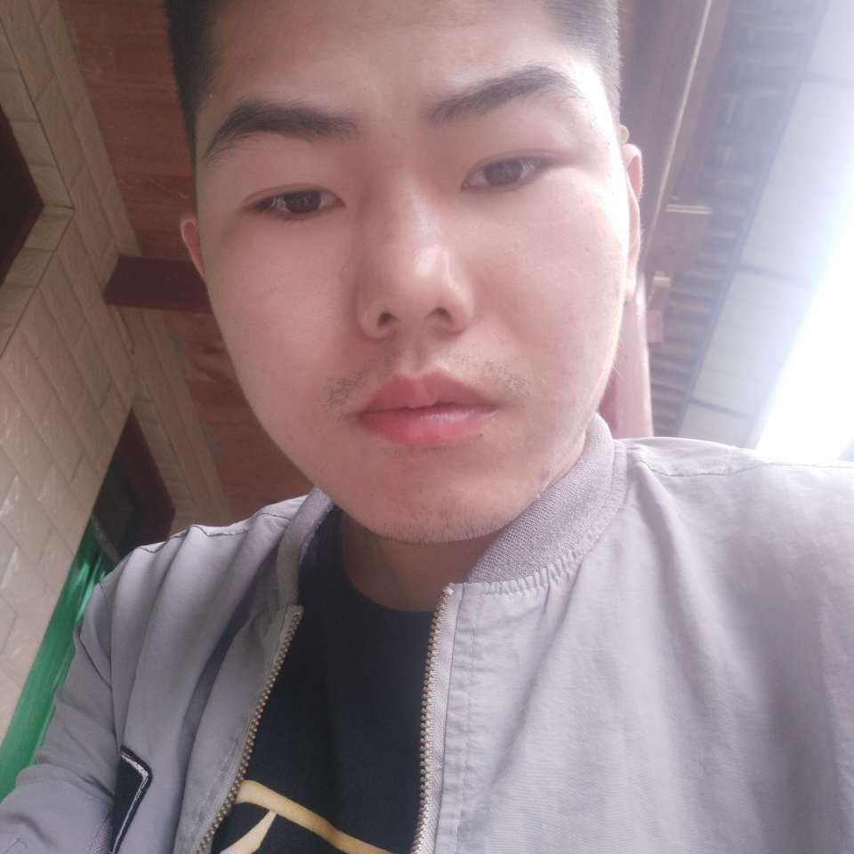 铅笔踢坚定的照片