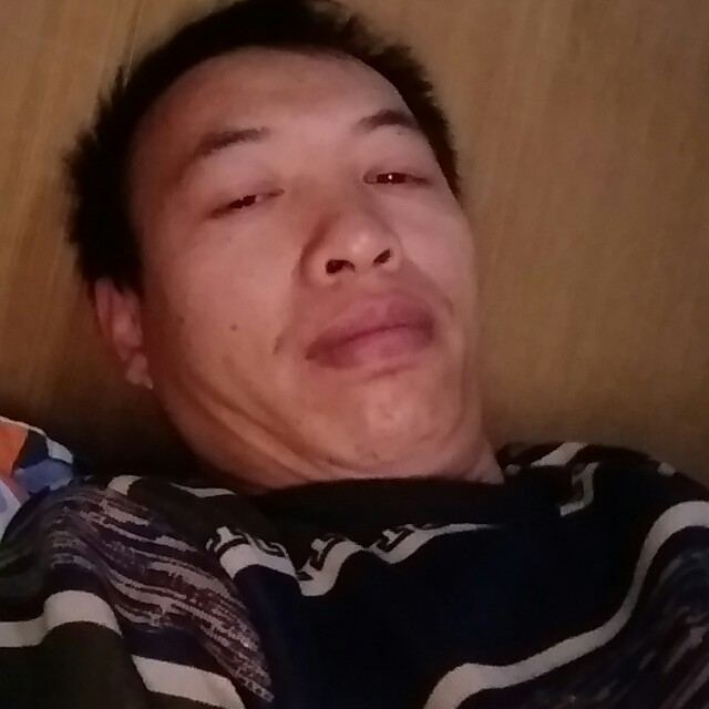 岑盛亚的照片