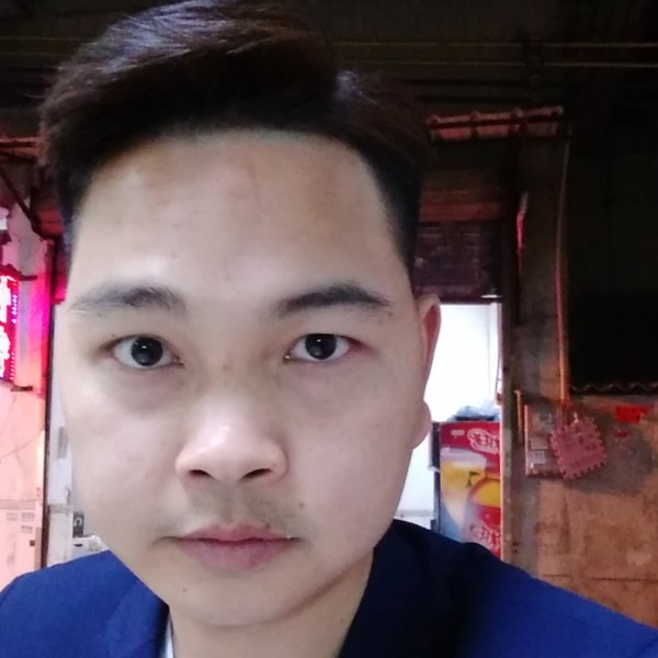 樱桃深拥繁荣的照片