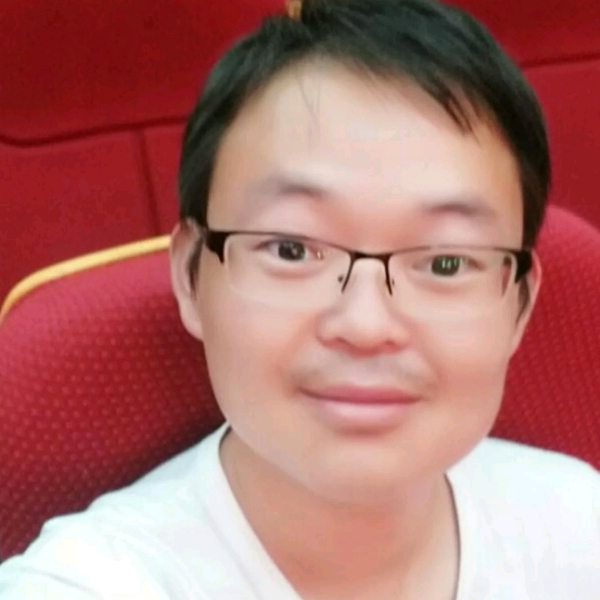 良知璞玉的照片