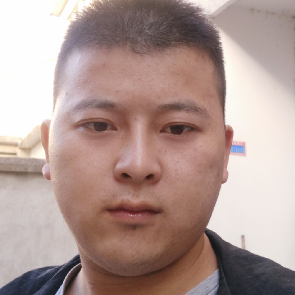 不安板凳的照片
