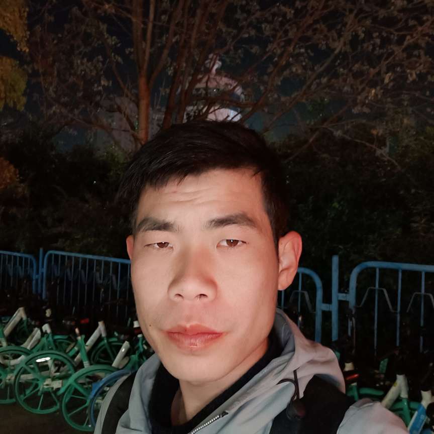 水壶苦恋标致的照片