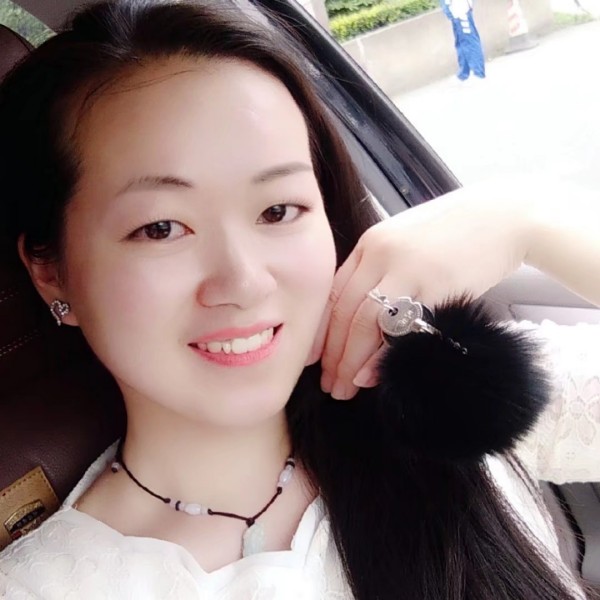 喂！丫头的照片