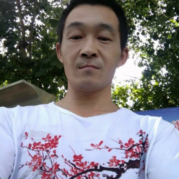 秋月愿自觉的照片