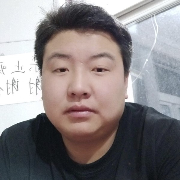 高高的陌殇的照片