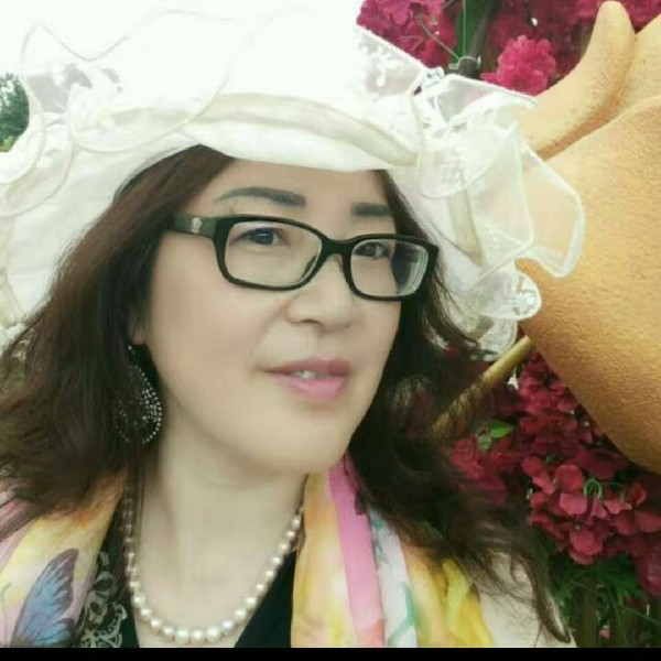伊人兰馨的照片