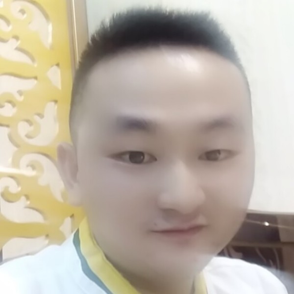 真淳向白云厨师的照片