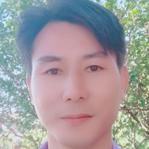 華麗的帅哥的照片