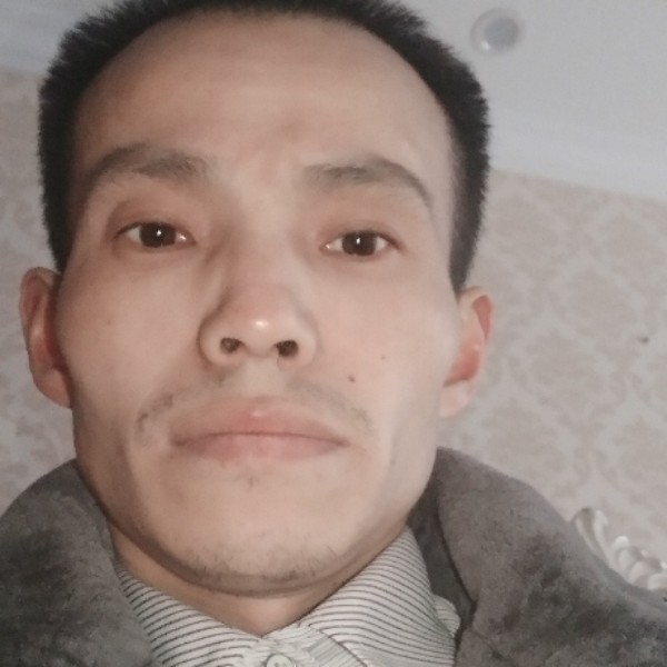 戴玉标的照片