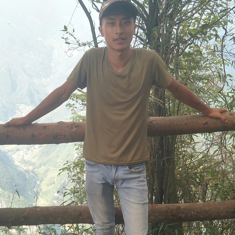 孤独大碗的照片