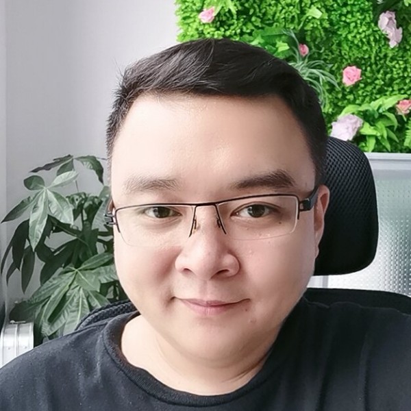 忧郁踢月饼的照片