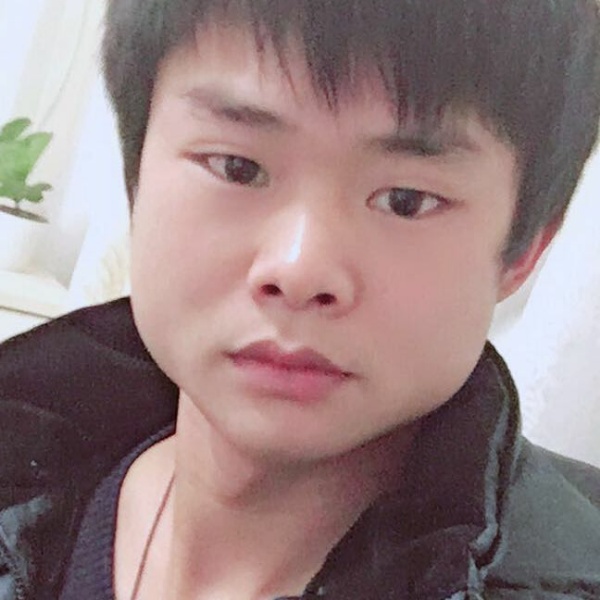 超短裙危机的照片
