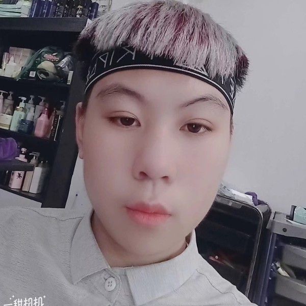龙龙111的照片