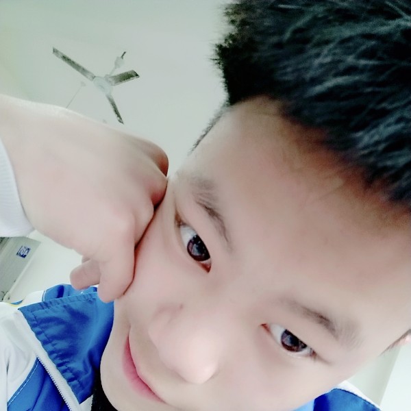 小奶狗汪汪汪的照片