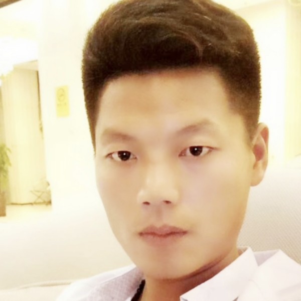 超帅菠萝的照片