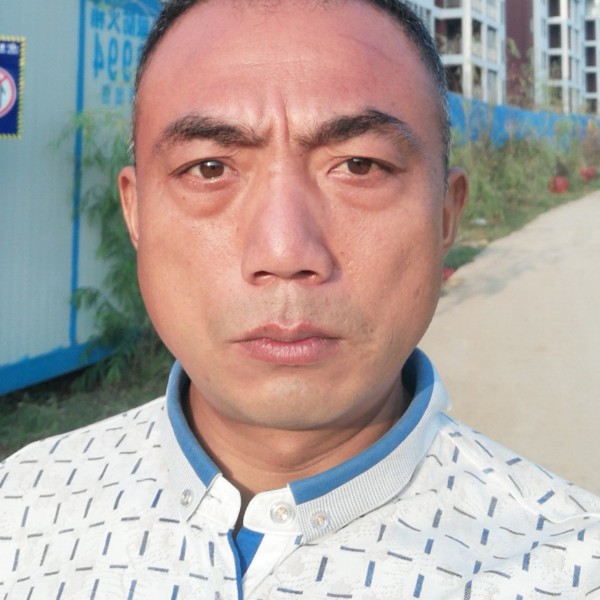 碧蓝漫步天寂的照片