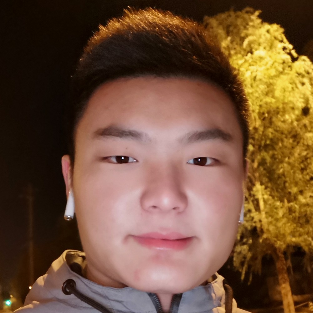情殇深拥笨笨的照片