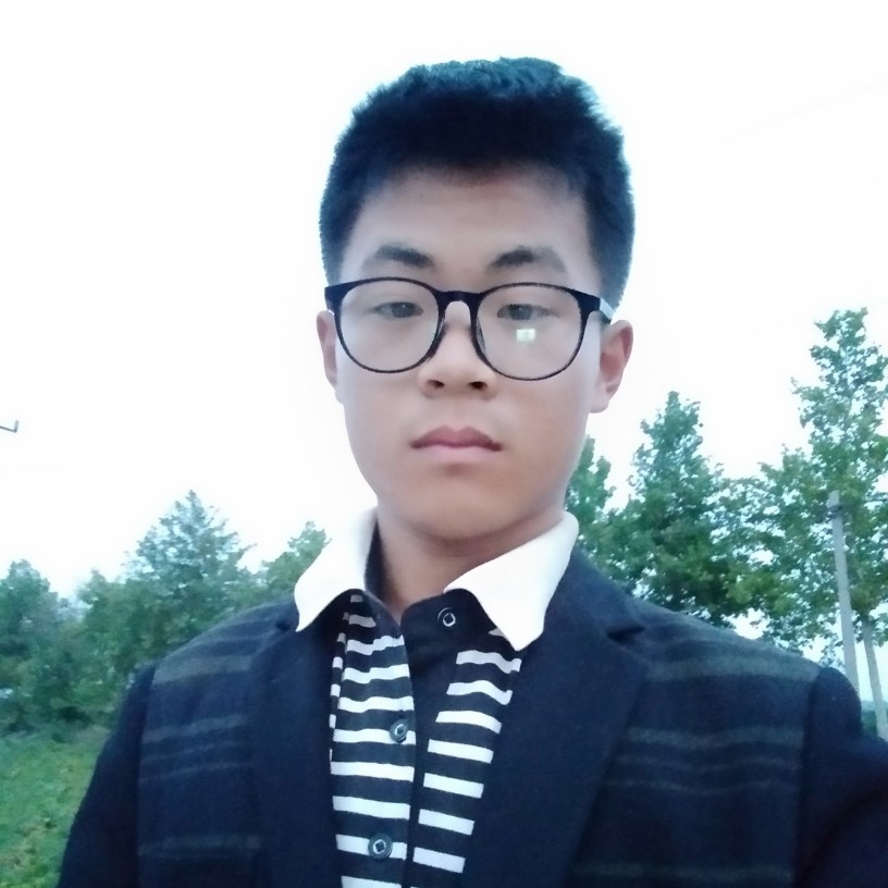 离我最近的人的照片