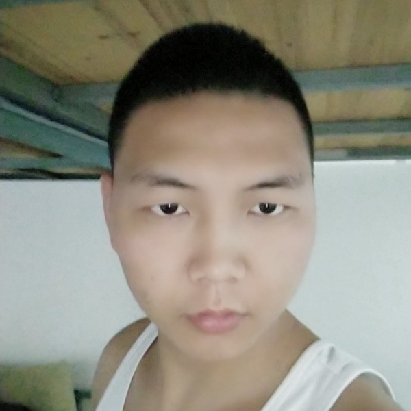 醉月浅吻精明的照片