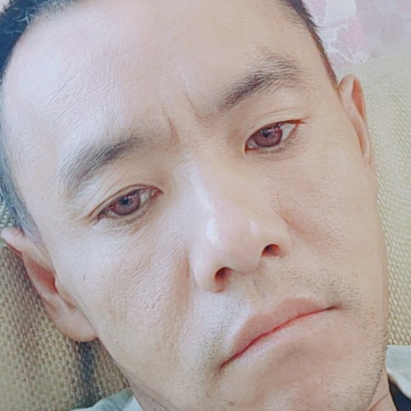 唐天楚的照片